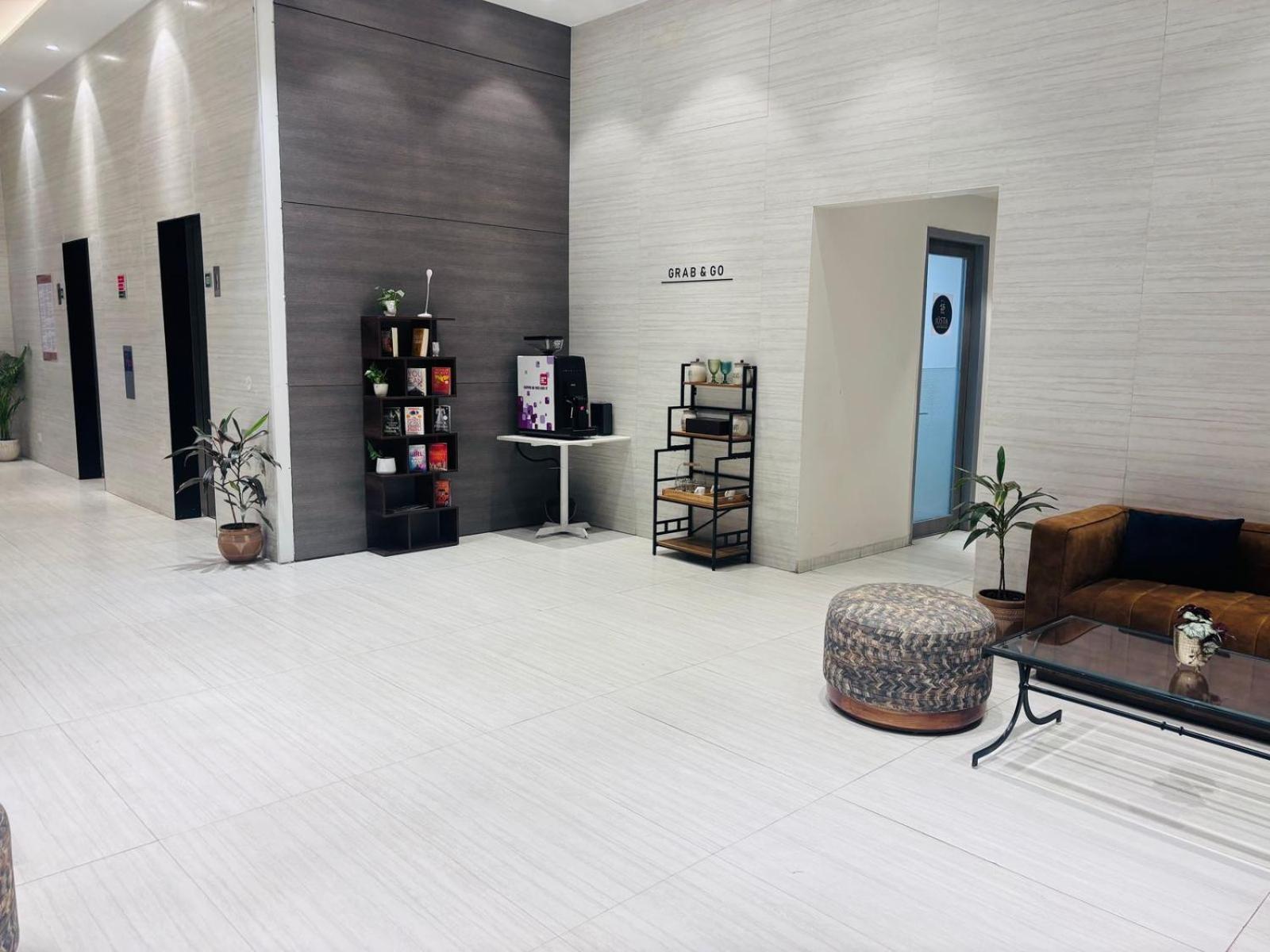 Juesta Residences - Aipl Joy Street, גורגאון מראה חיצוני תמונה